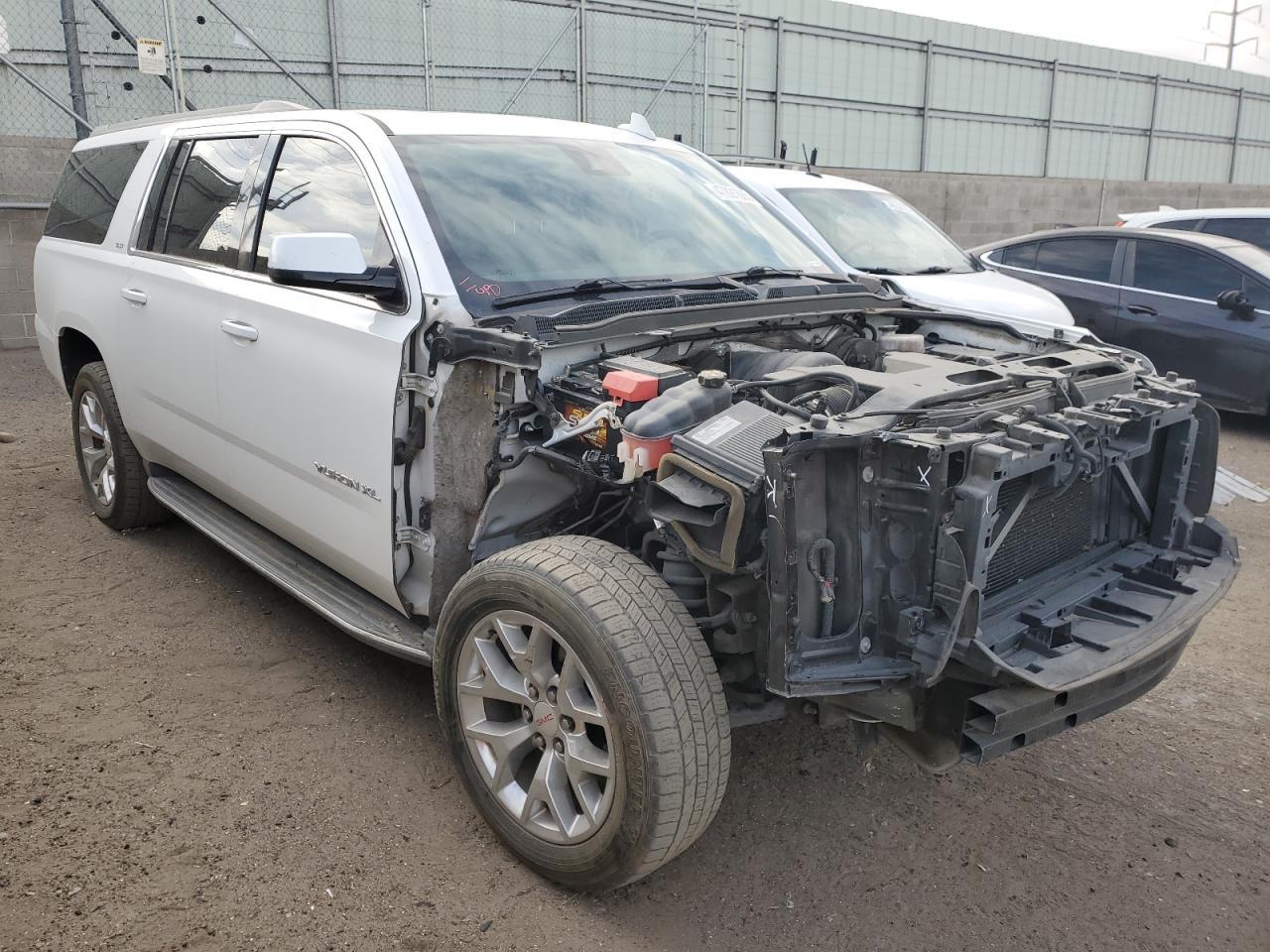 2016 GMC YUKON XL K - Image 4