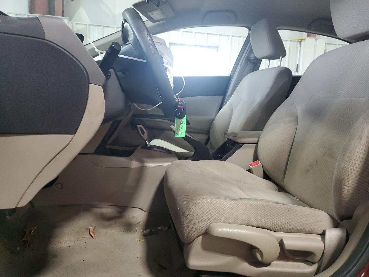 2012 HONDA CIVIC LX - Фото 7