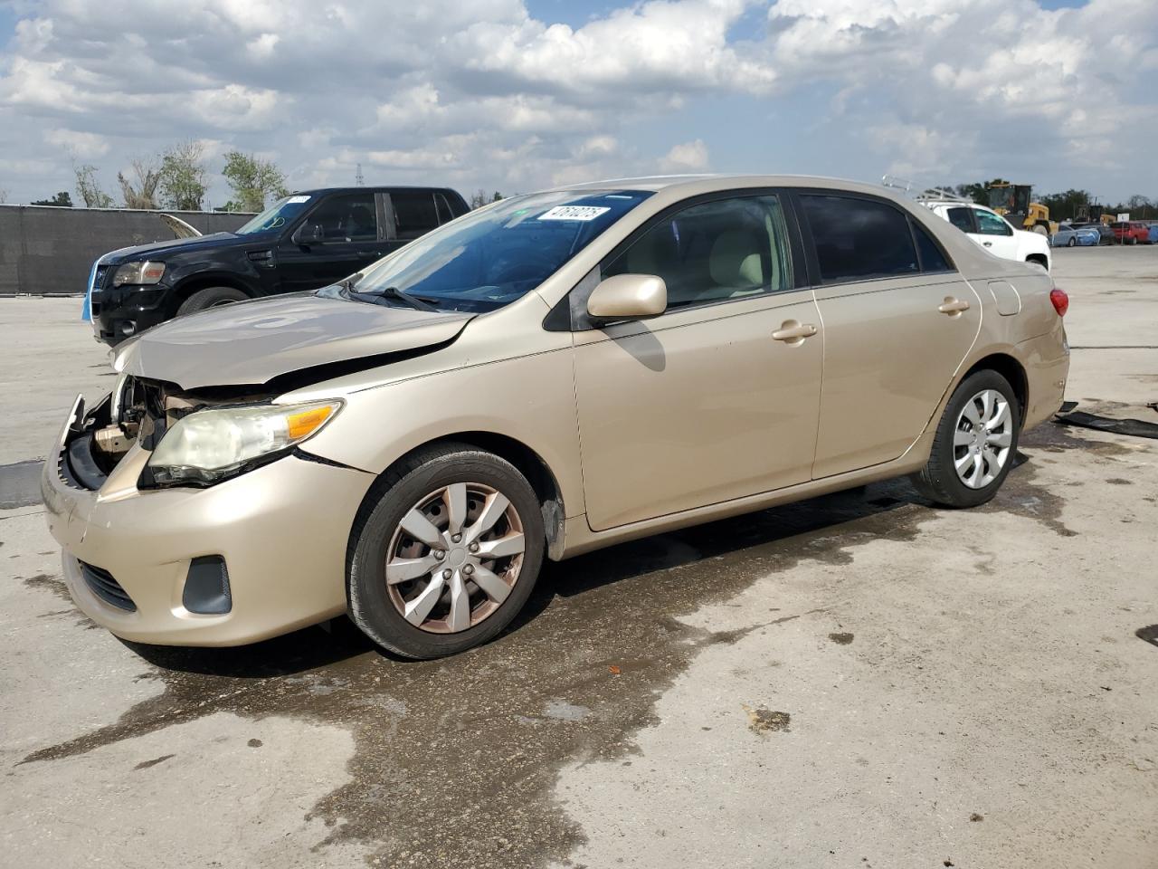 2013 TOYOTA COROLLA BA