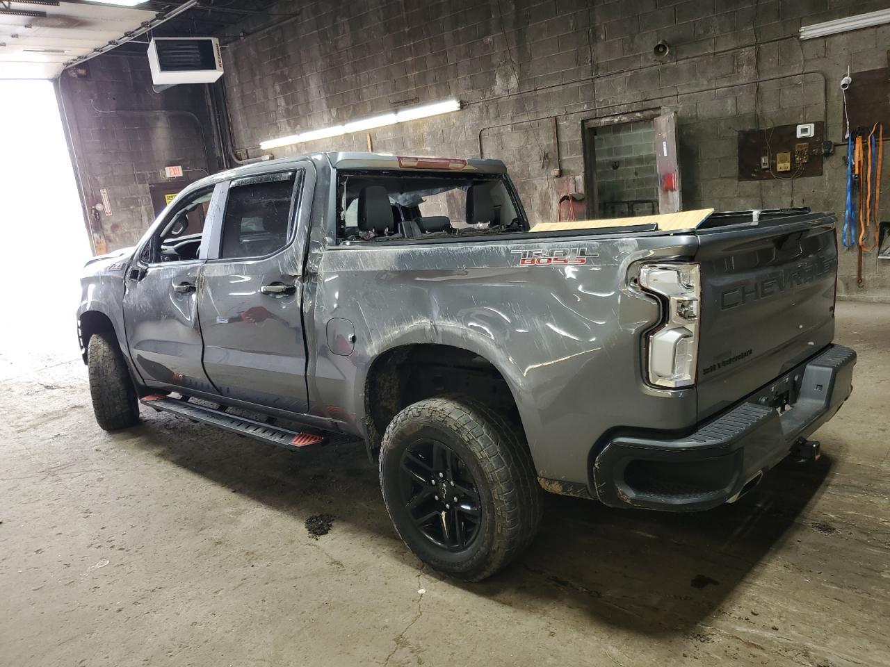 2021 CHEVROLET SILVERADO - Фото 2