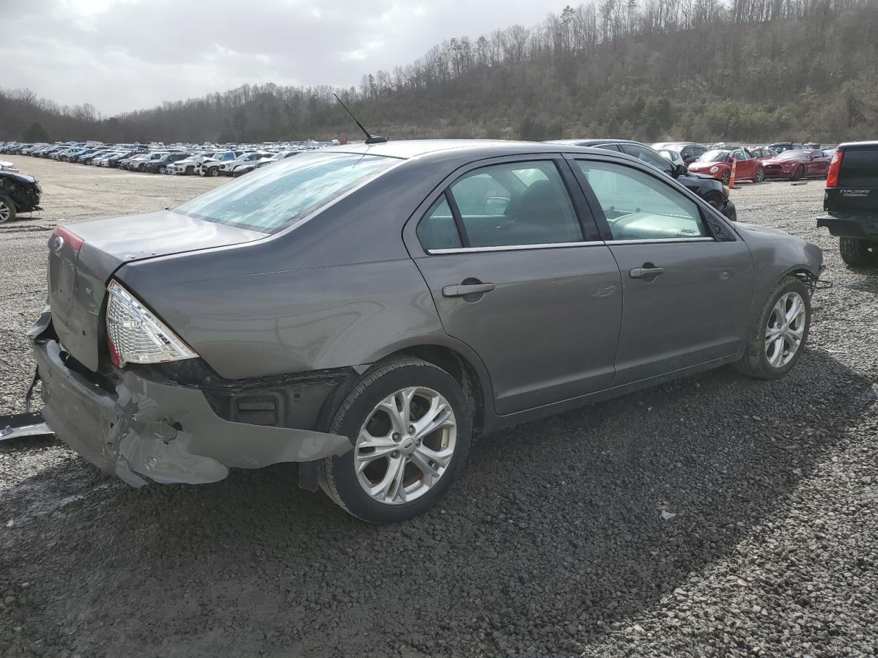 2012 FORD FUSION SE - Image 3