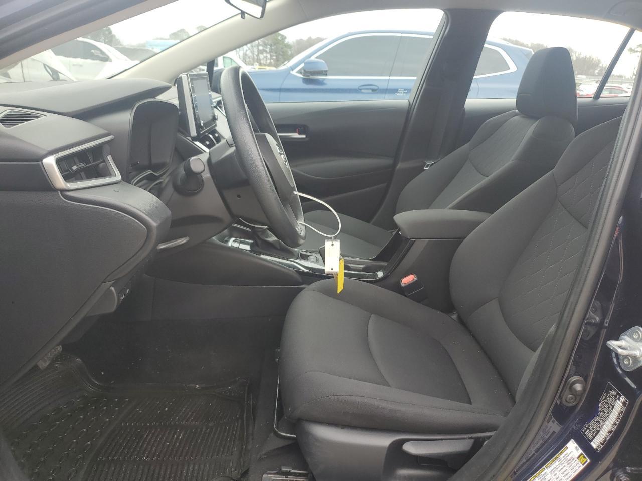2021 TOYOTA COROLLA LE - Фото 7