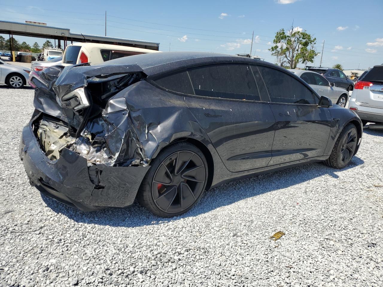 2024 TESLA MODEL 3 - Image 3