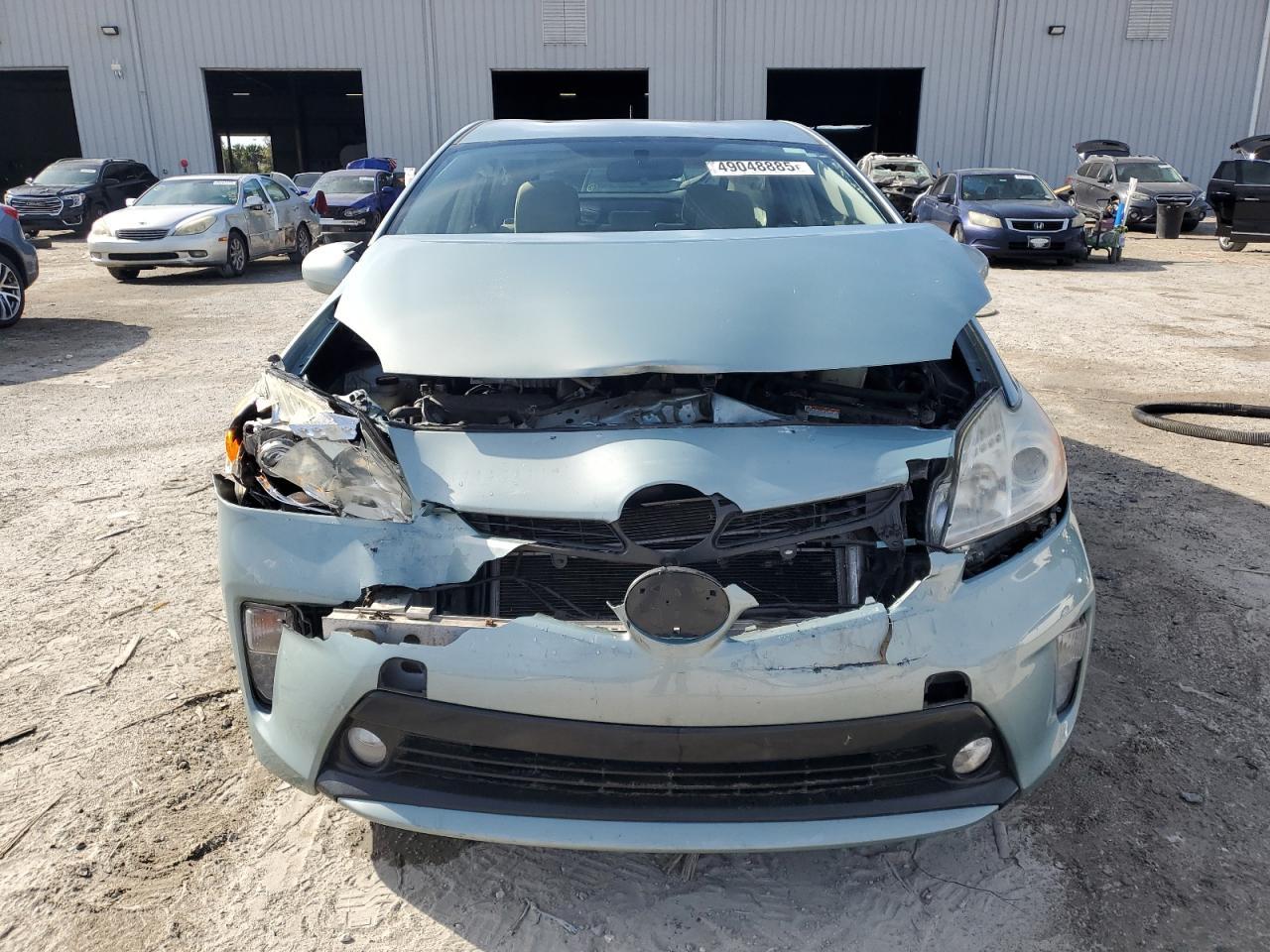2015 TOYOTA PRIUS - Image 5