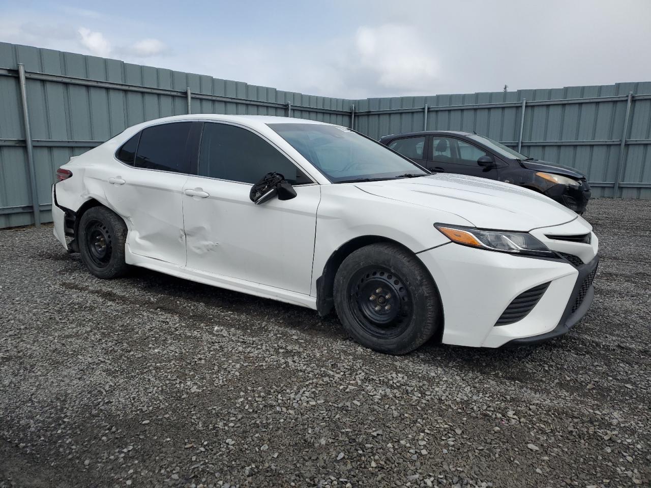 2018 TOYOTA CAMRY L - Фото 4