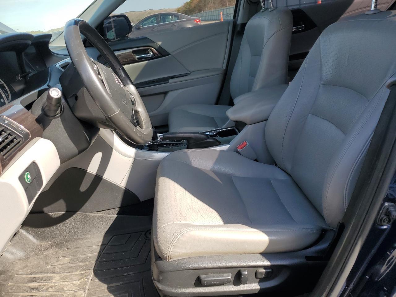 2016 HONDA ACCORD EXL - Image 7
