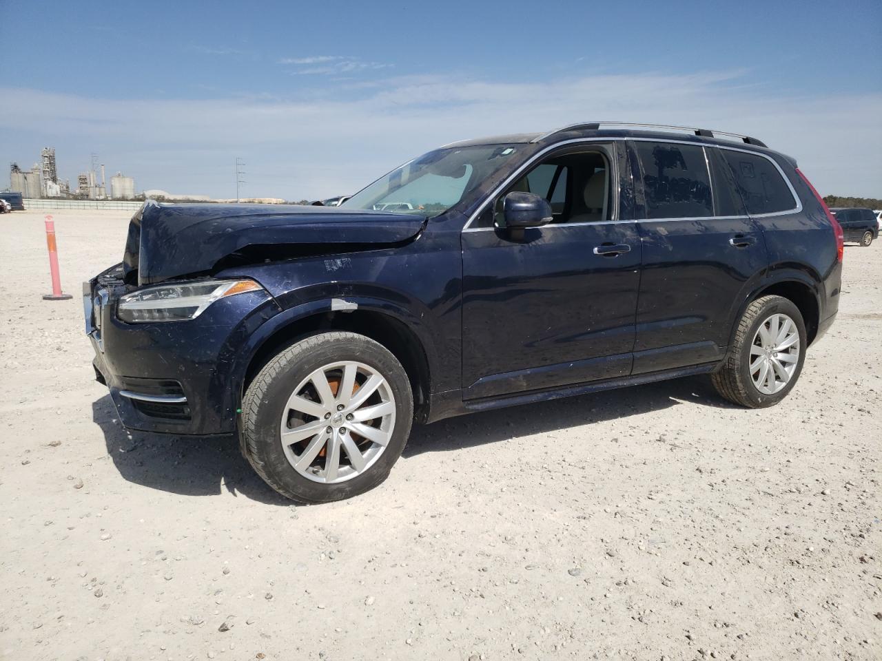 2016 VOLVO XC90 T6