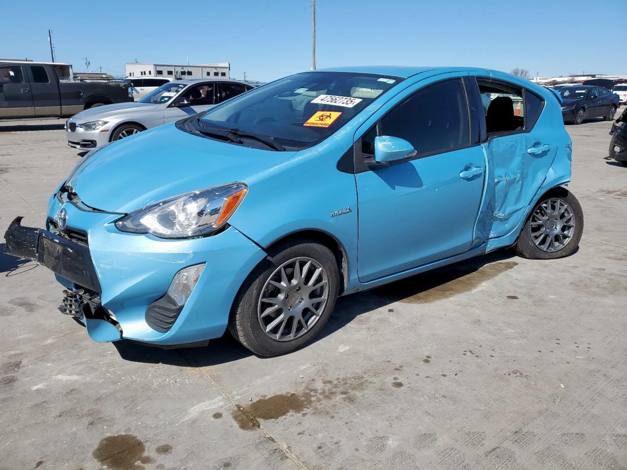2016 TOYOTA PRIUS C