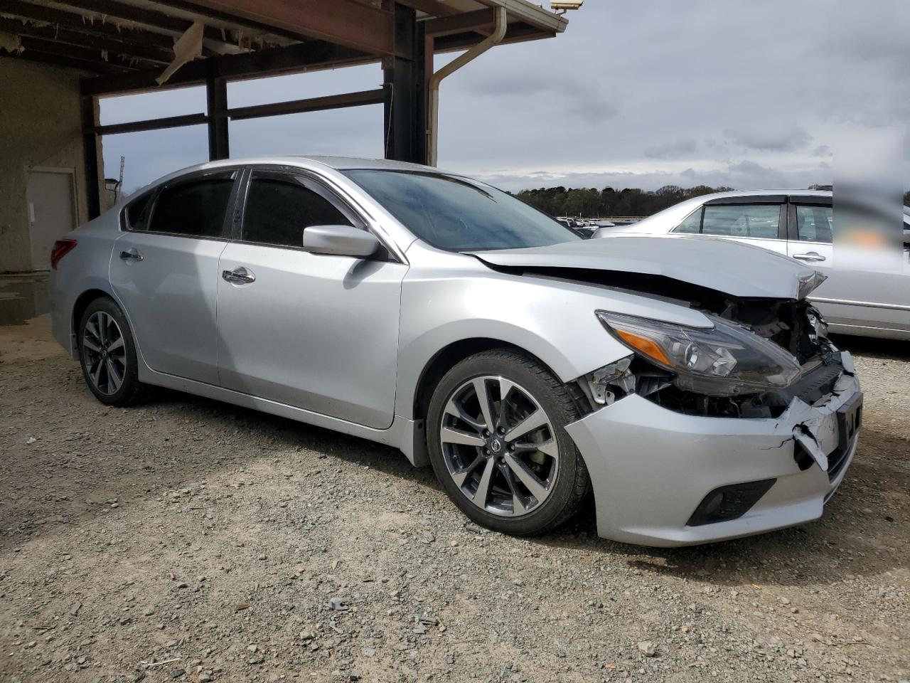 2017 NISSAN ALTIMA 2.5 - Фото 4