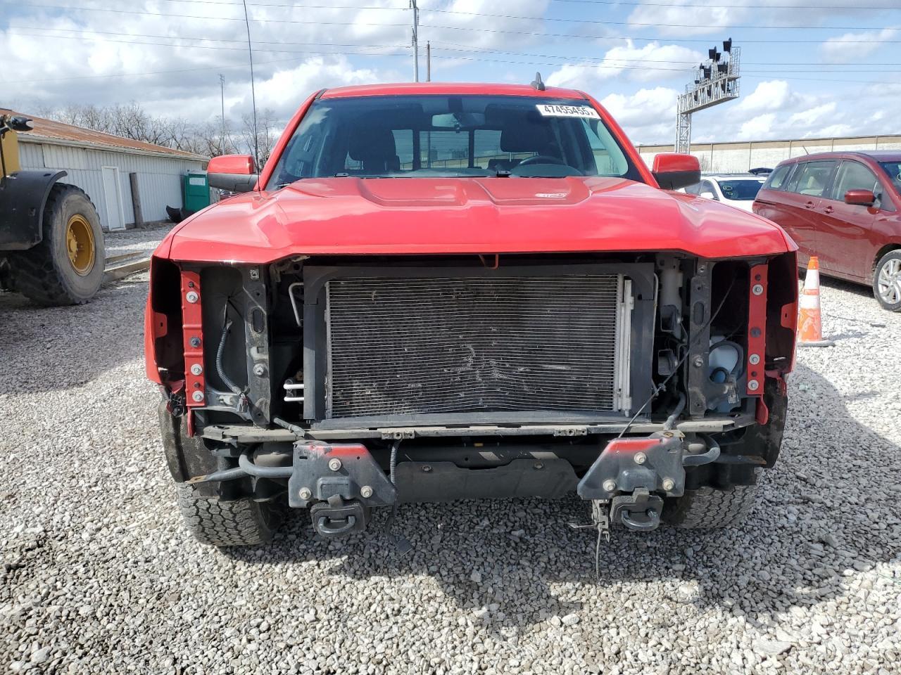 2017 CHEVROLET SILVERADO - Фото 5