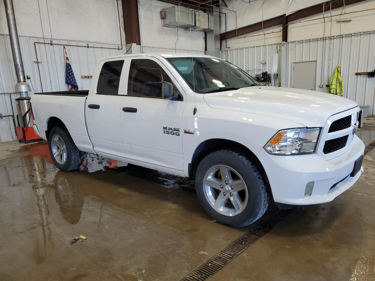 2017 RAM 1500 ST - Image 4