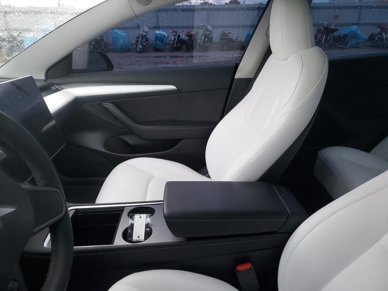 2023 TESLA MODEL 3 - Image 7