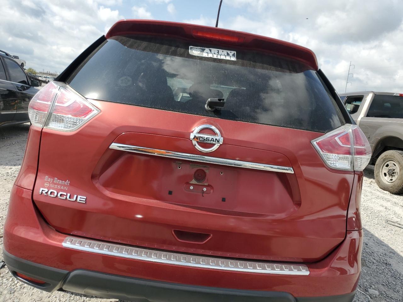 2016 NISSAN ROGUE S - Фото 6