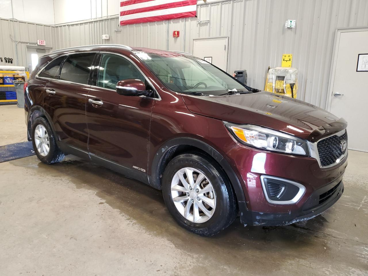 2016 KIA SORENTO LX - Image 4