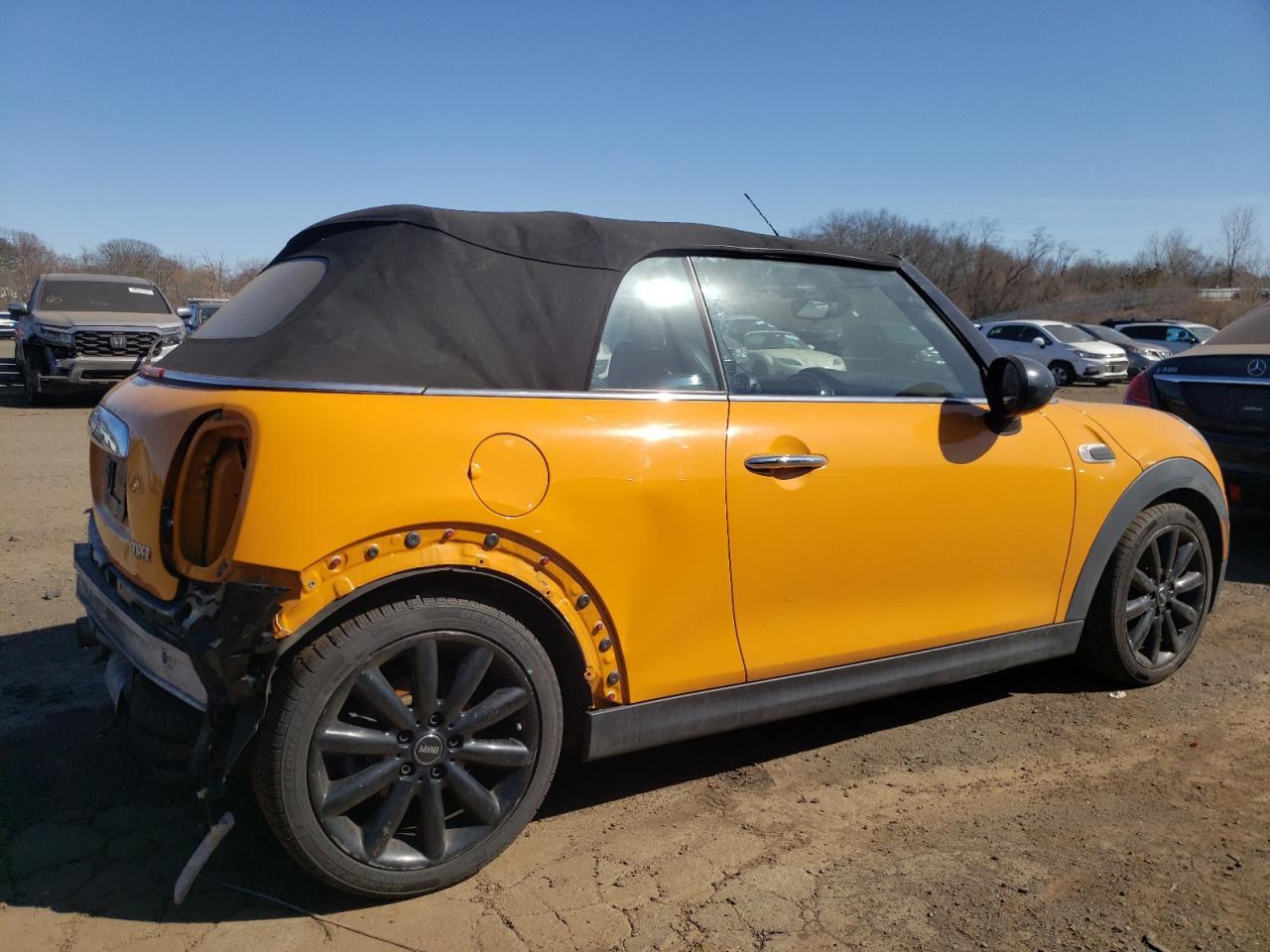 2017 MINI COOPER - Фото 3