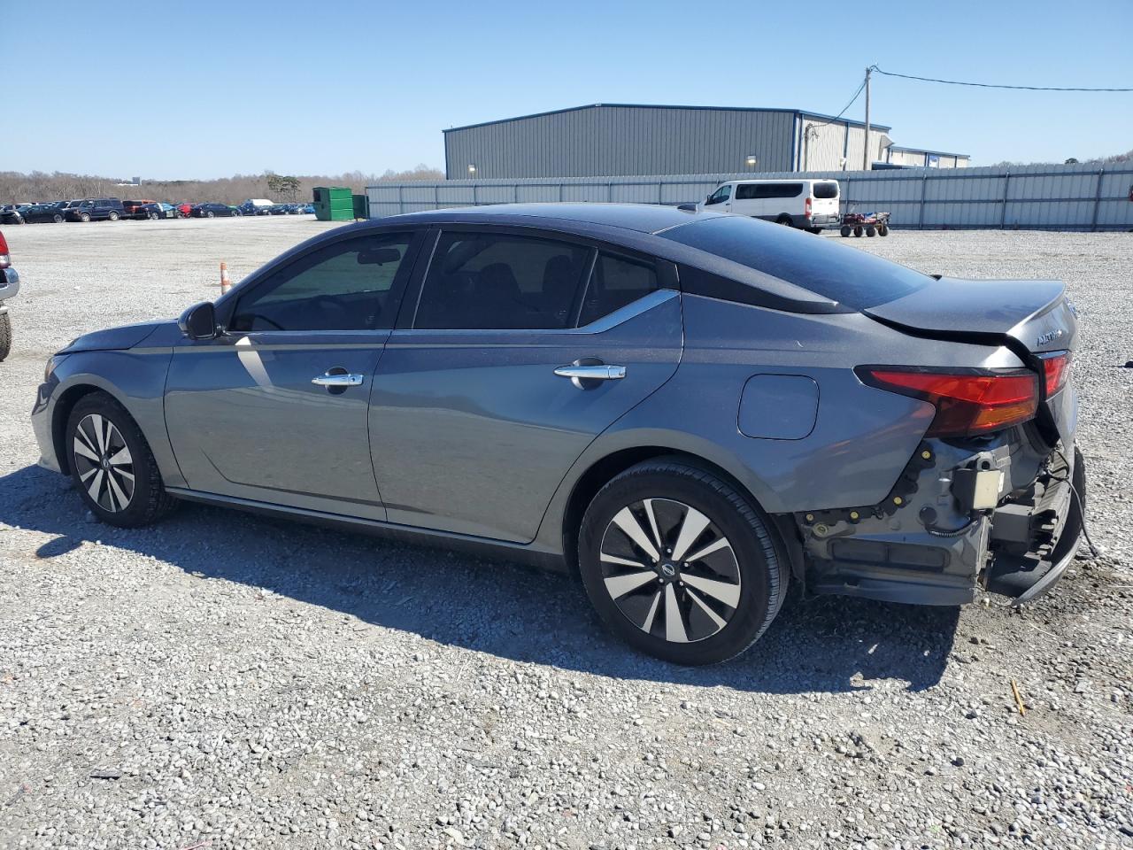 2022 NISSAN ALTIMA SV - Фото 2
