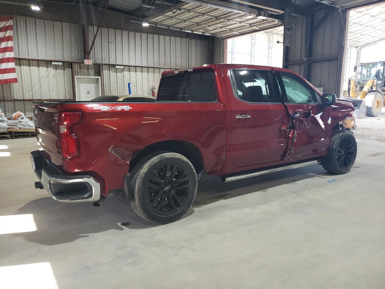 2023 CHEVROLET SILVERADO - Image 3