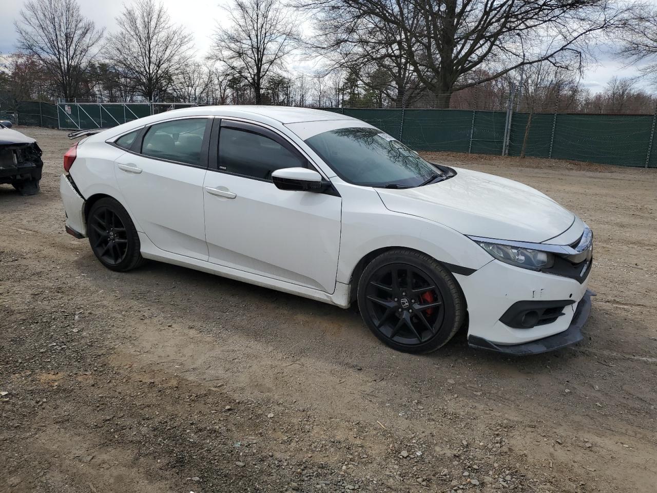 2016 HONDA CIVIC LX - Image 4