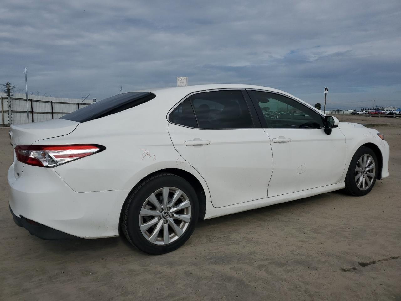 2018 TOYOTA CAMRY L - Image 3