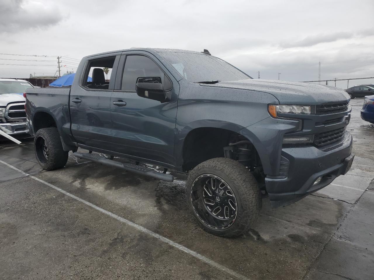 2019 CHEVROLET SILVERADO - Фото 4