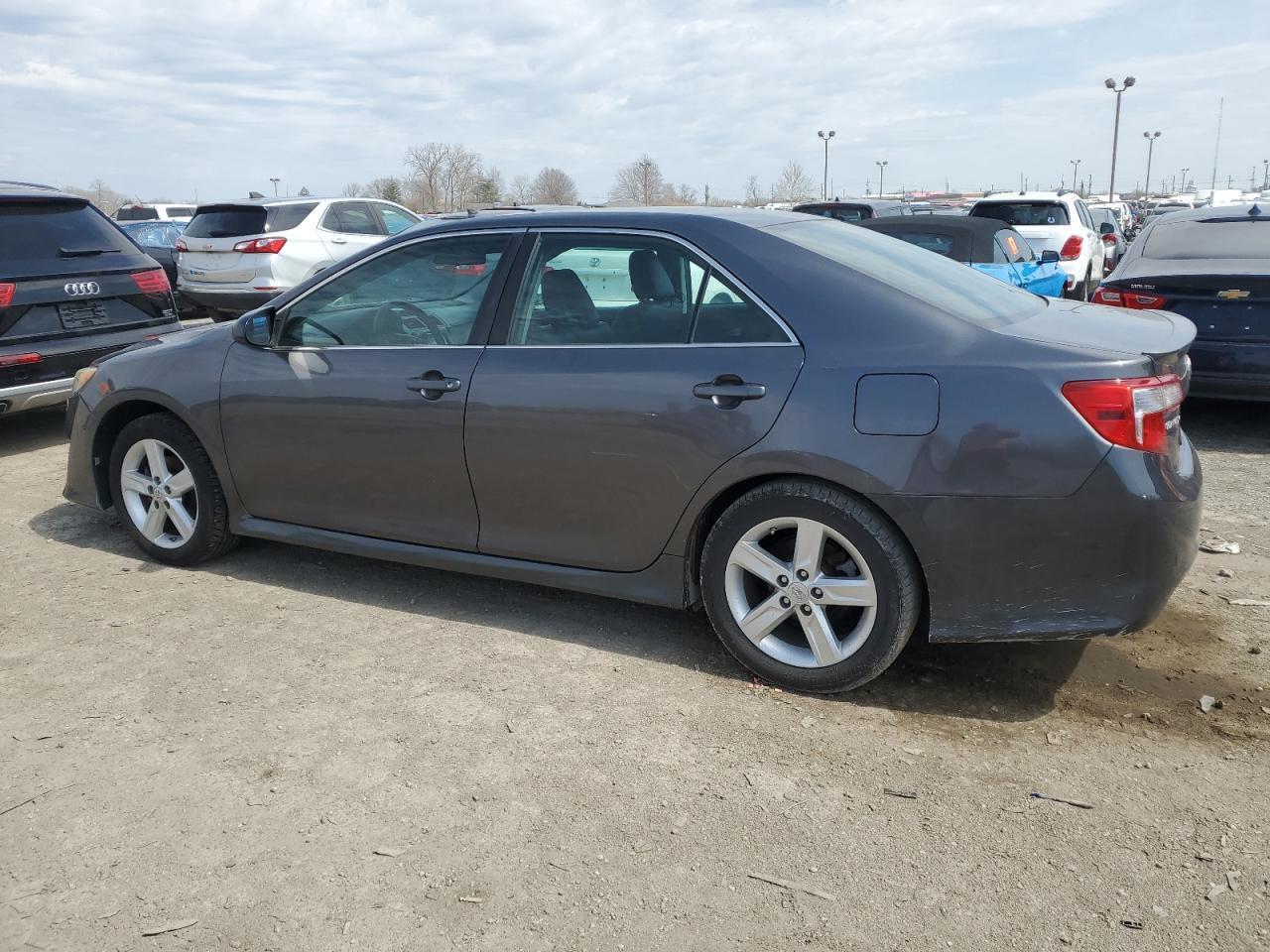 2013 TOYOTA CAMRY L - Image 2