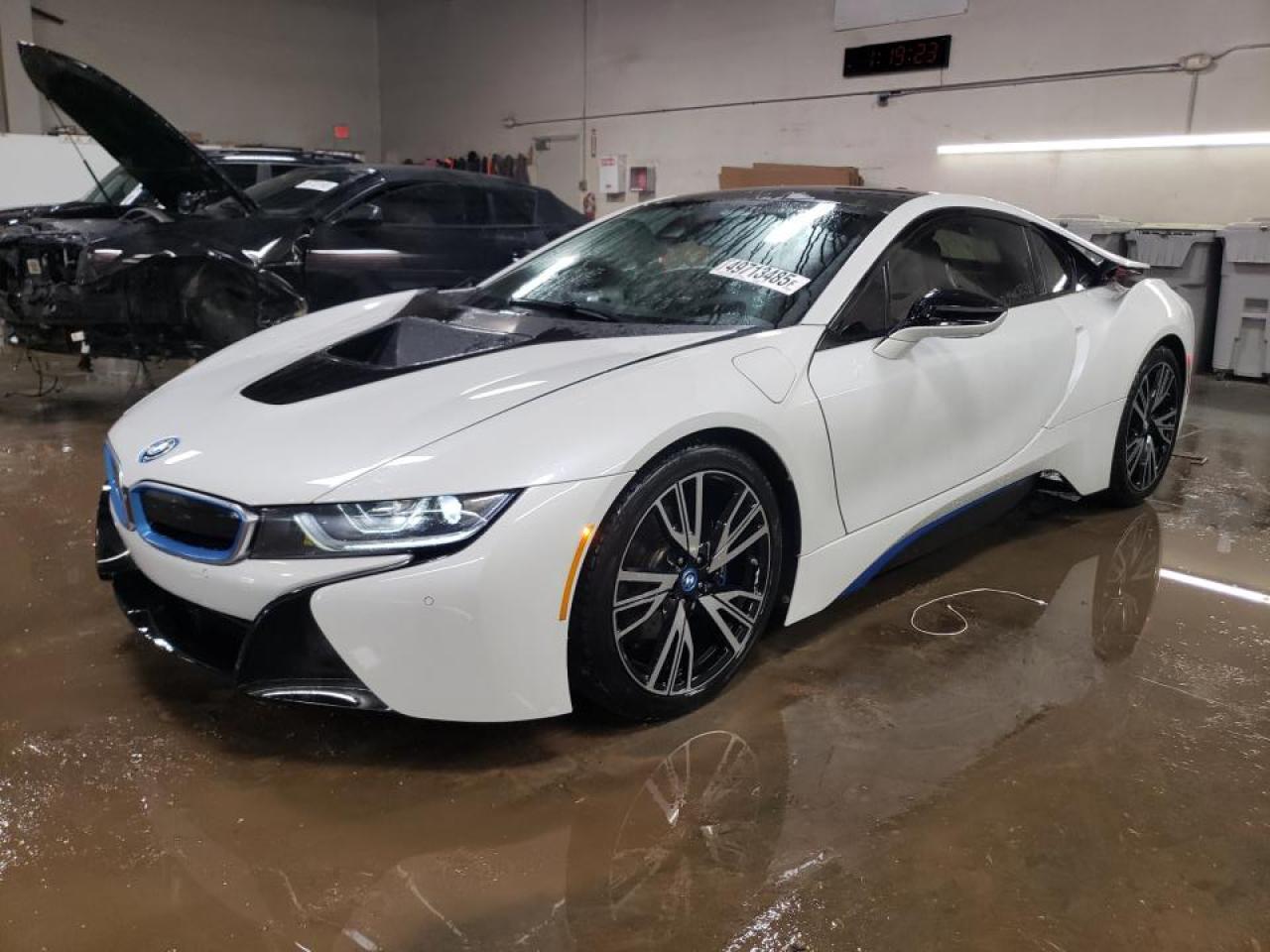 2016 BMW I8