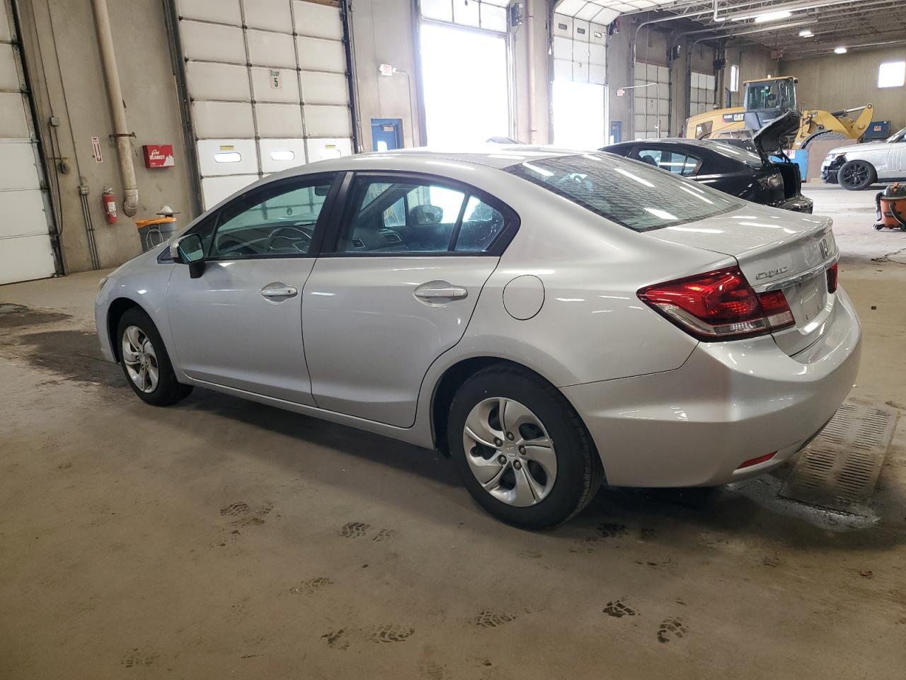 2014 HONDA CIVIC LX - Фото 2