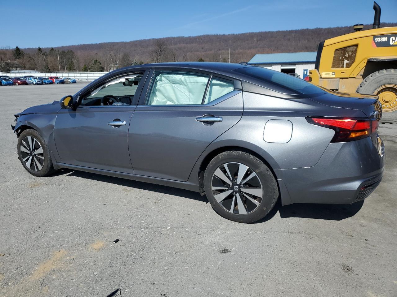 2022 NISSAN ALTIMA SV - Фото 2