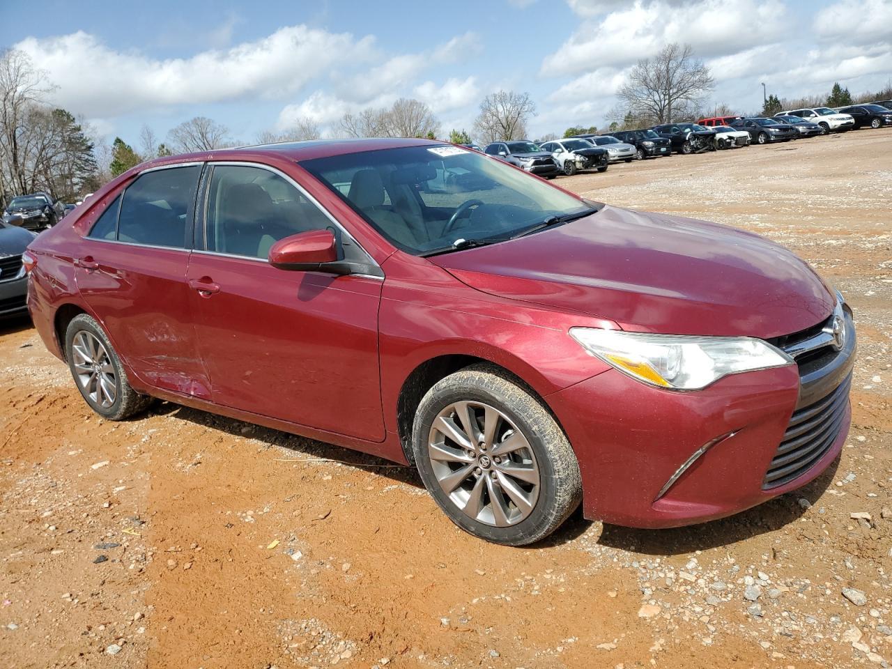 2016 TOYOTA CAMRY LE - Image 4