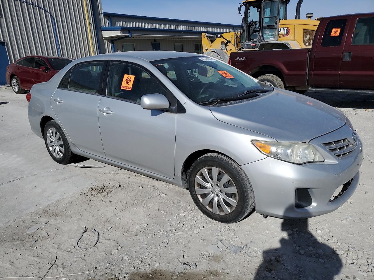 2013 TOYOTA COROLLA BA - Фото 4