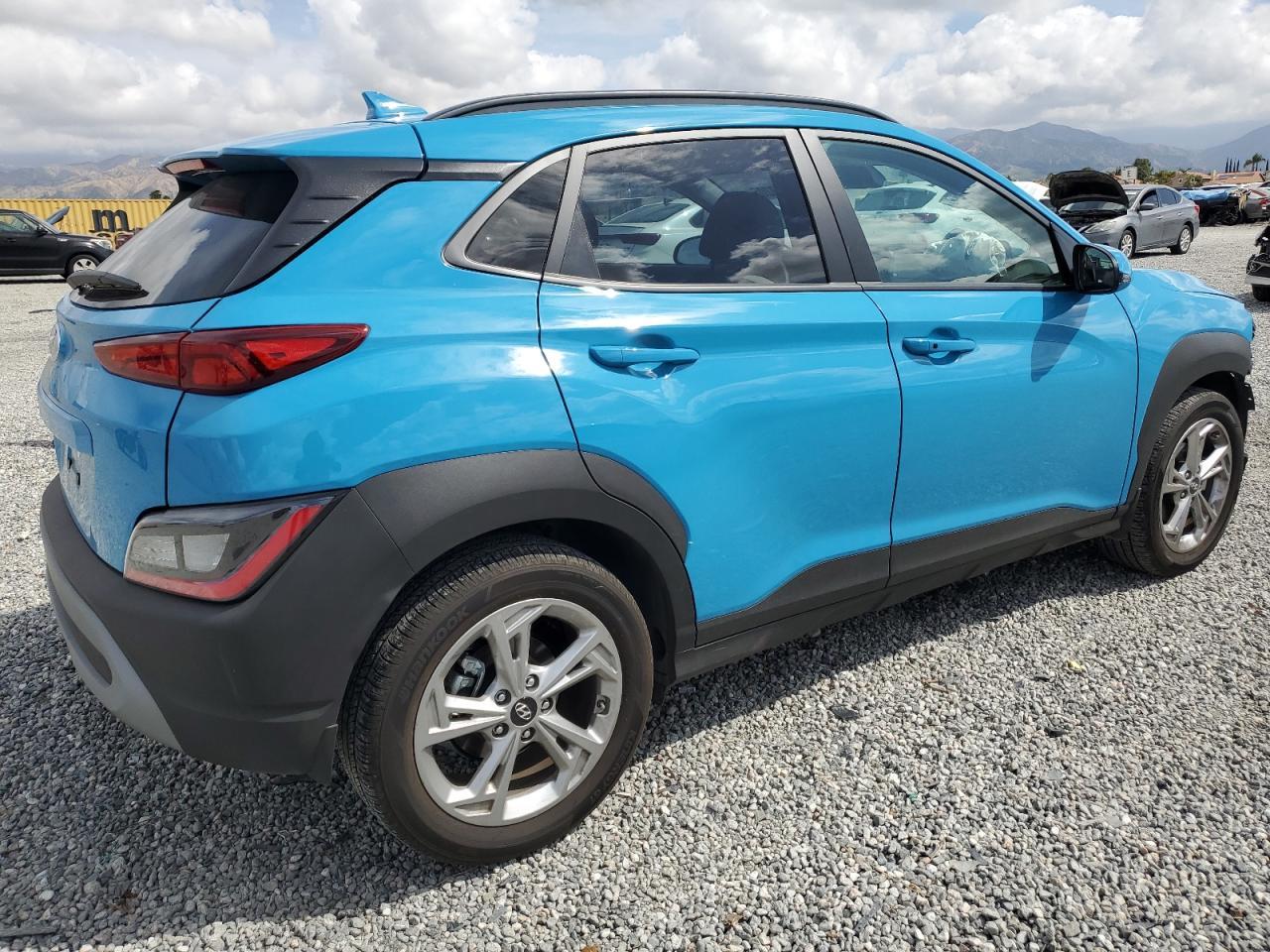 2023 HYUNDAI KONA SEL - Фото 3