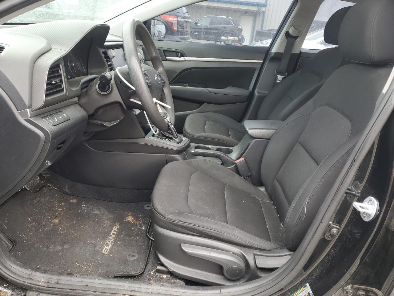 2019 HYUNDAI ELANTRA SE - Фото 7