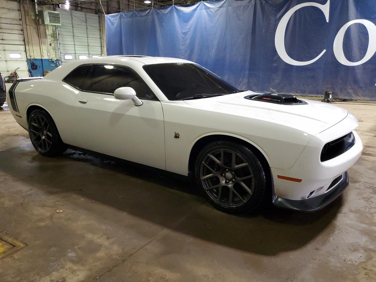 2016 DODGE CHALLENGER - Фото 4