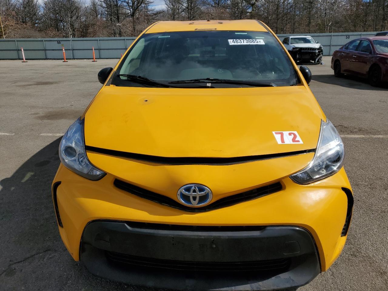 2016 TOYOTA PRIUS V - Фото 5