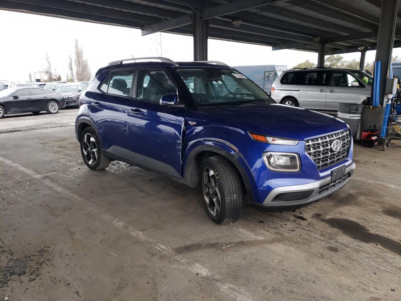 2023 HYUNDAI VENUE SEL - Image 4