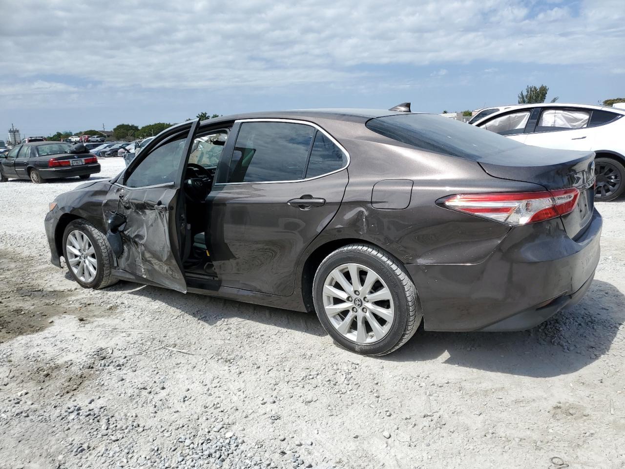 2019 TOYOTA CAMRY L - Image 2