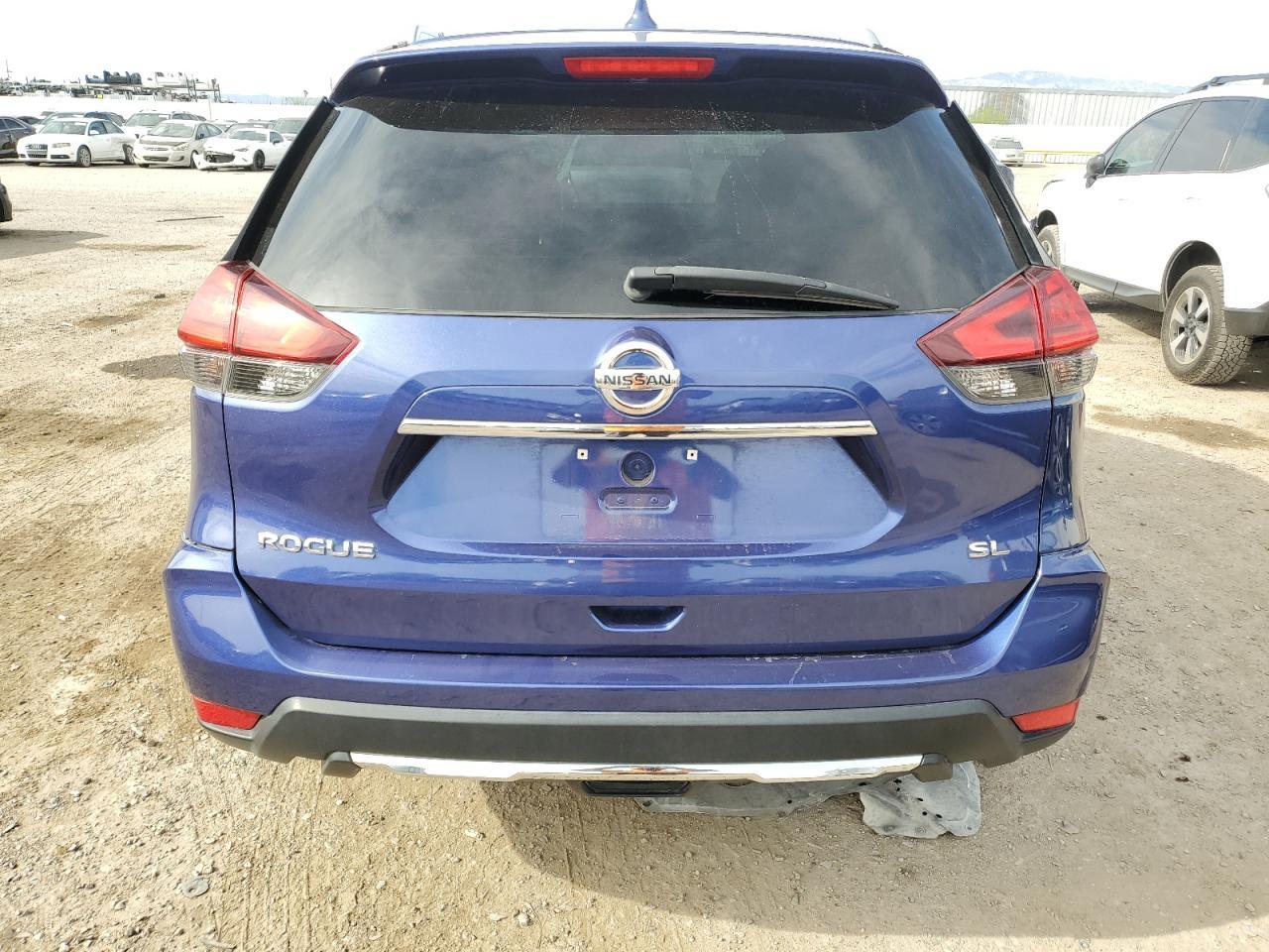 2017 NISSAN ROGUE S - Image 6