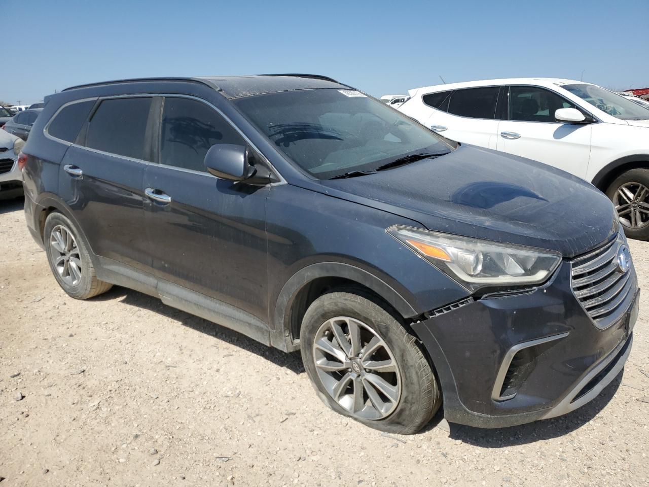 2017 HYUNDAI SANTA FE S - Image 4