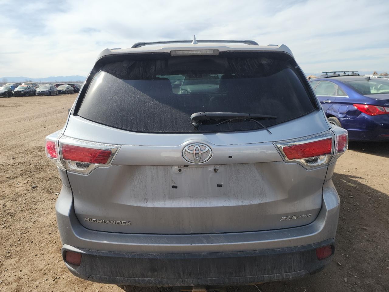 2014 TOYOTA HIGHLANDER - Фото 6