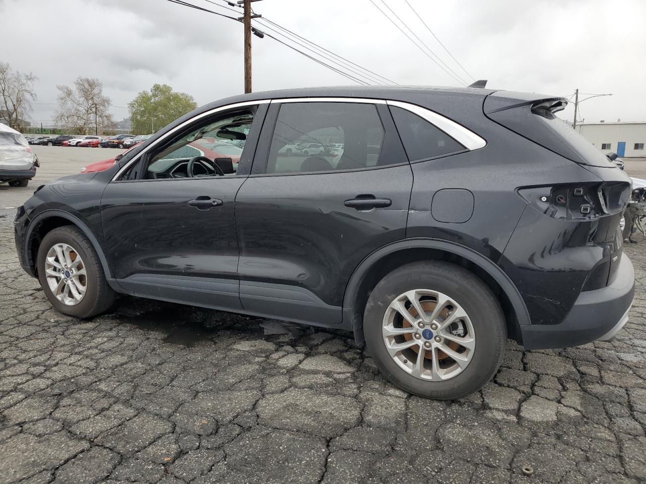 2020 FORD ESCAPE SE - Image 2