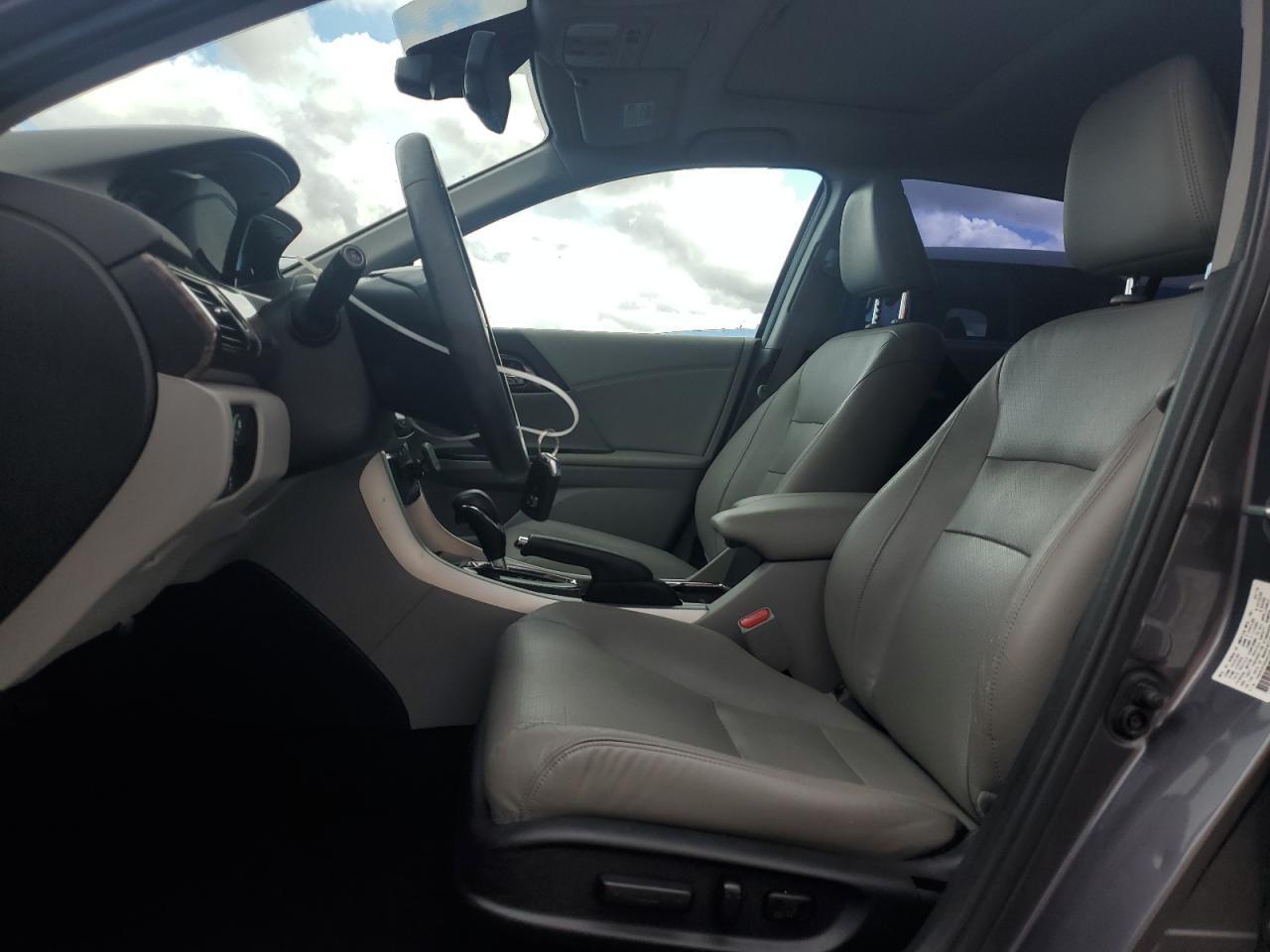 2016 HONDA ACCORD TOU - Image 7