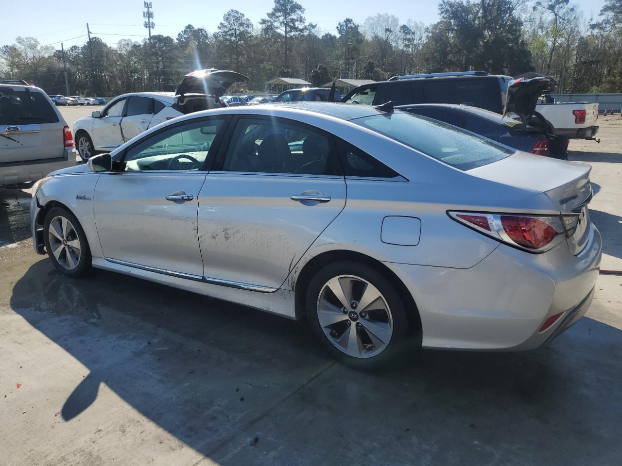 2011 HYUNDAI SONATA HYB - Image 2
