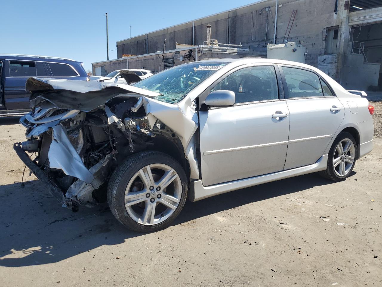 2013 TOYOTA COROLLA BA