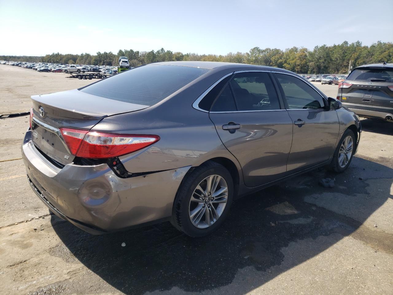 2017 TOYOTA CAMRY LE - Image 3