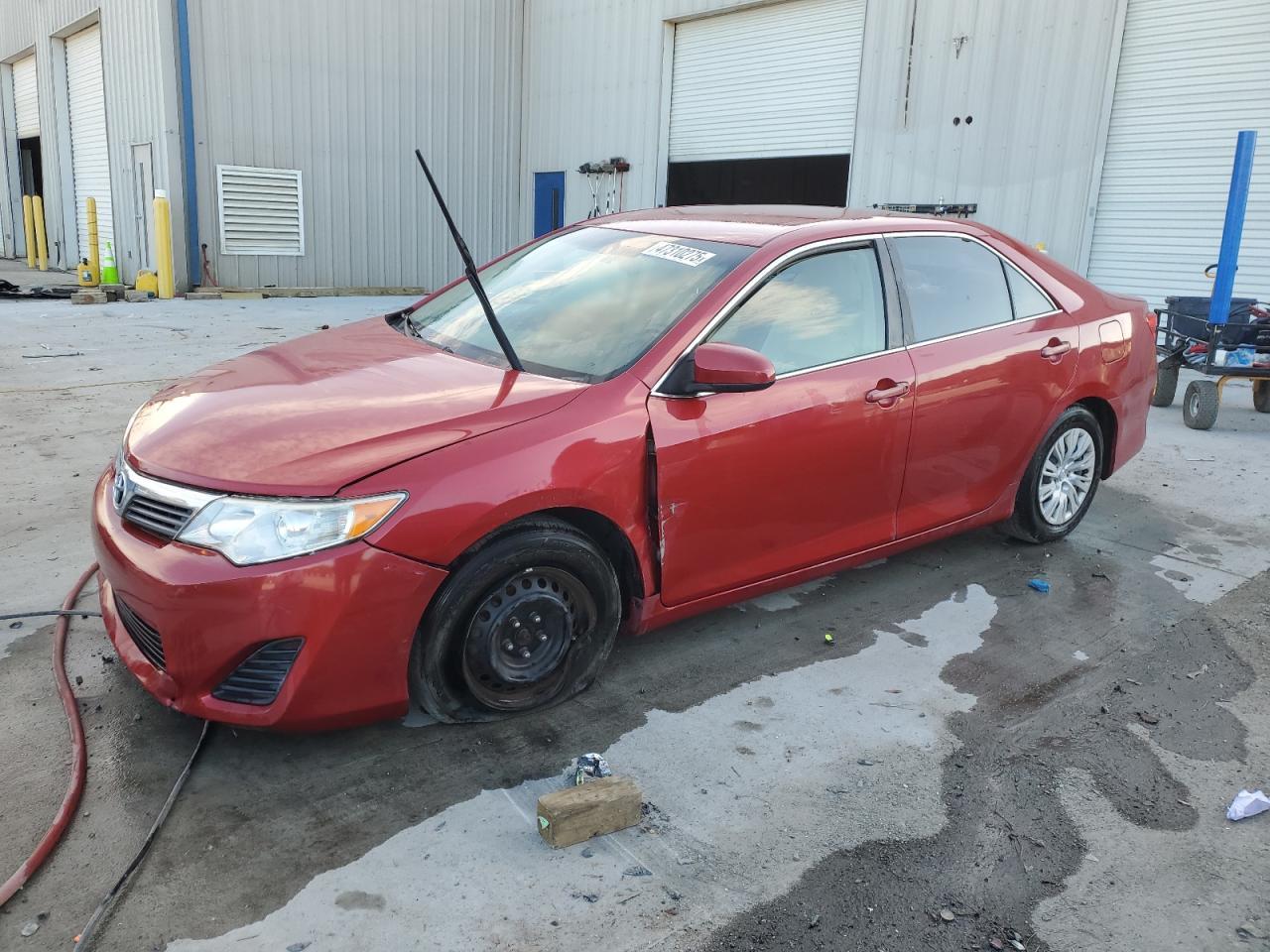 2014 TOYOTA CAMRY L