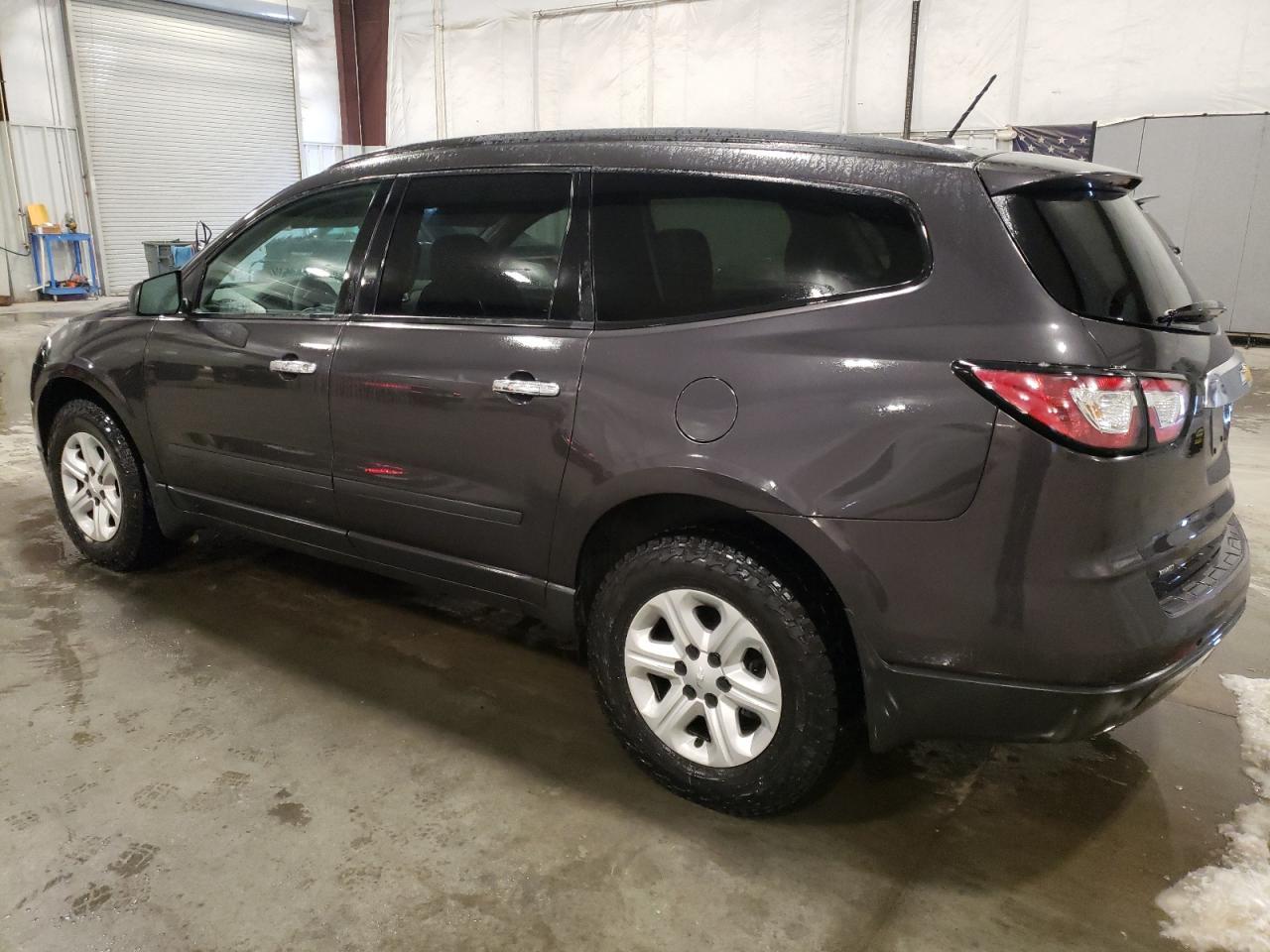 2015 CHEVROLET TRAVERSE L - Image 2