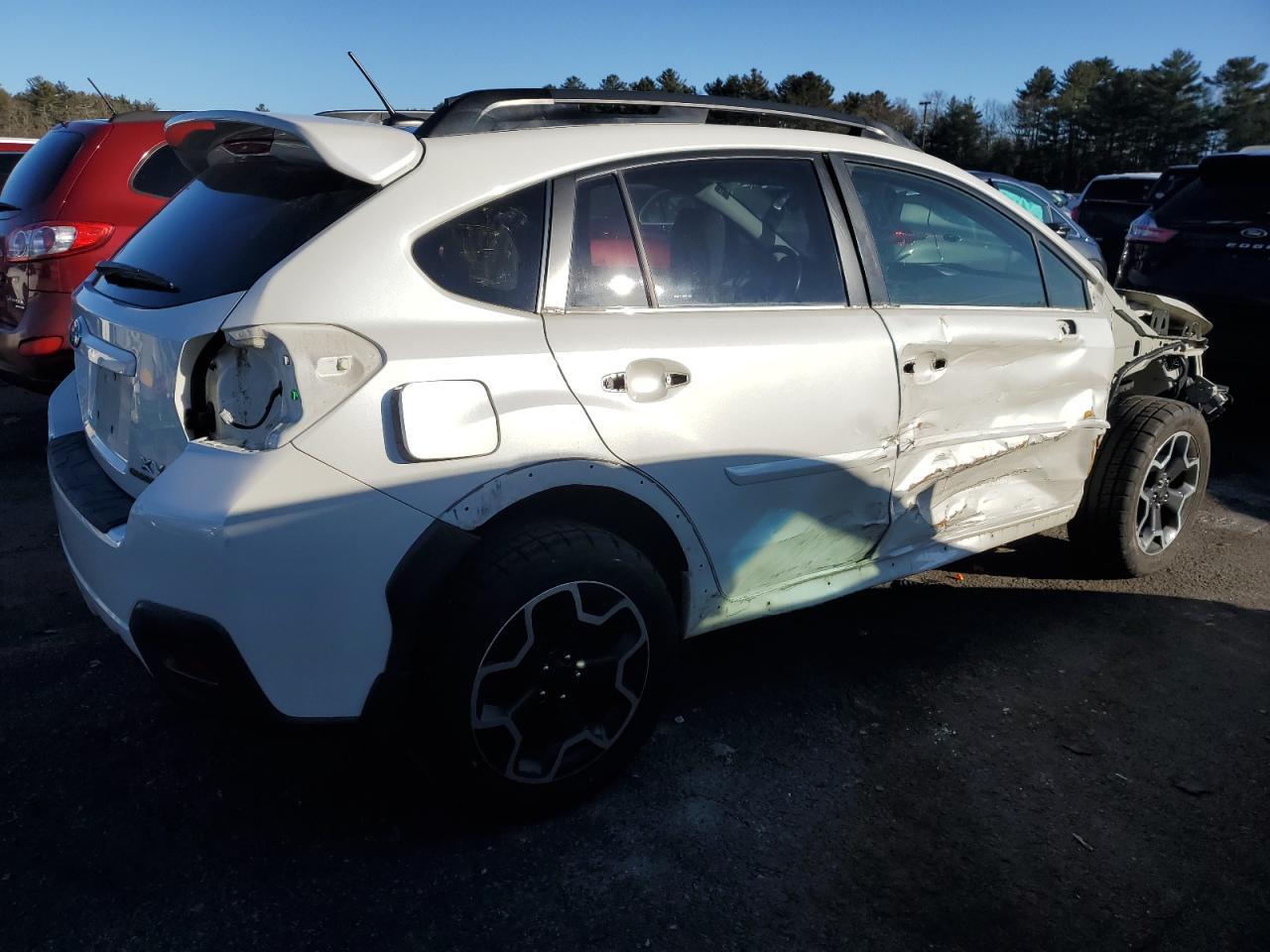 2014 SUBARU XV CROSSTR - Image 3