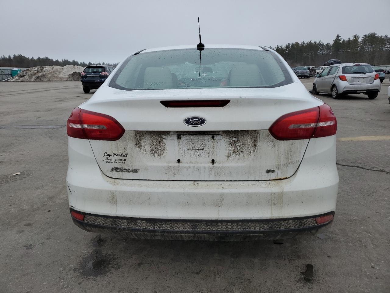 2016 FORD FOCUS SE - Image 6