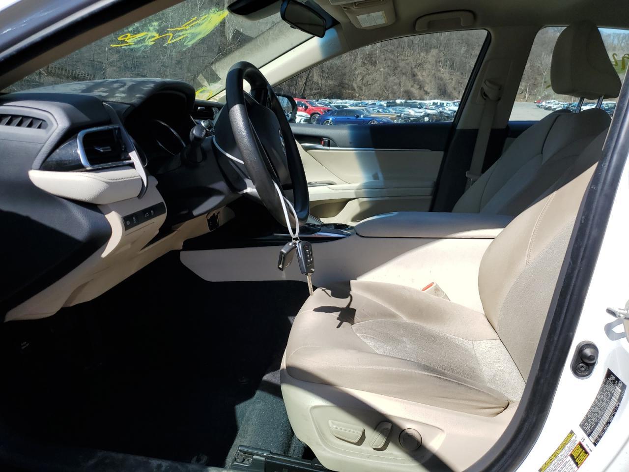 2018 TOYOTA CAMRY L - Image 7