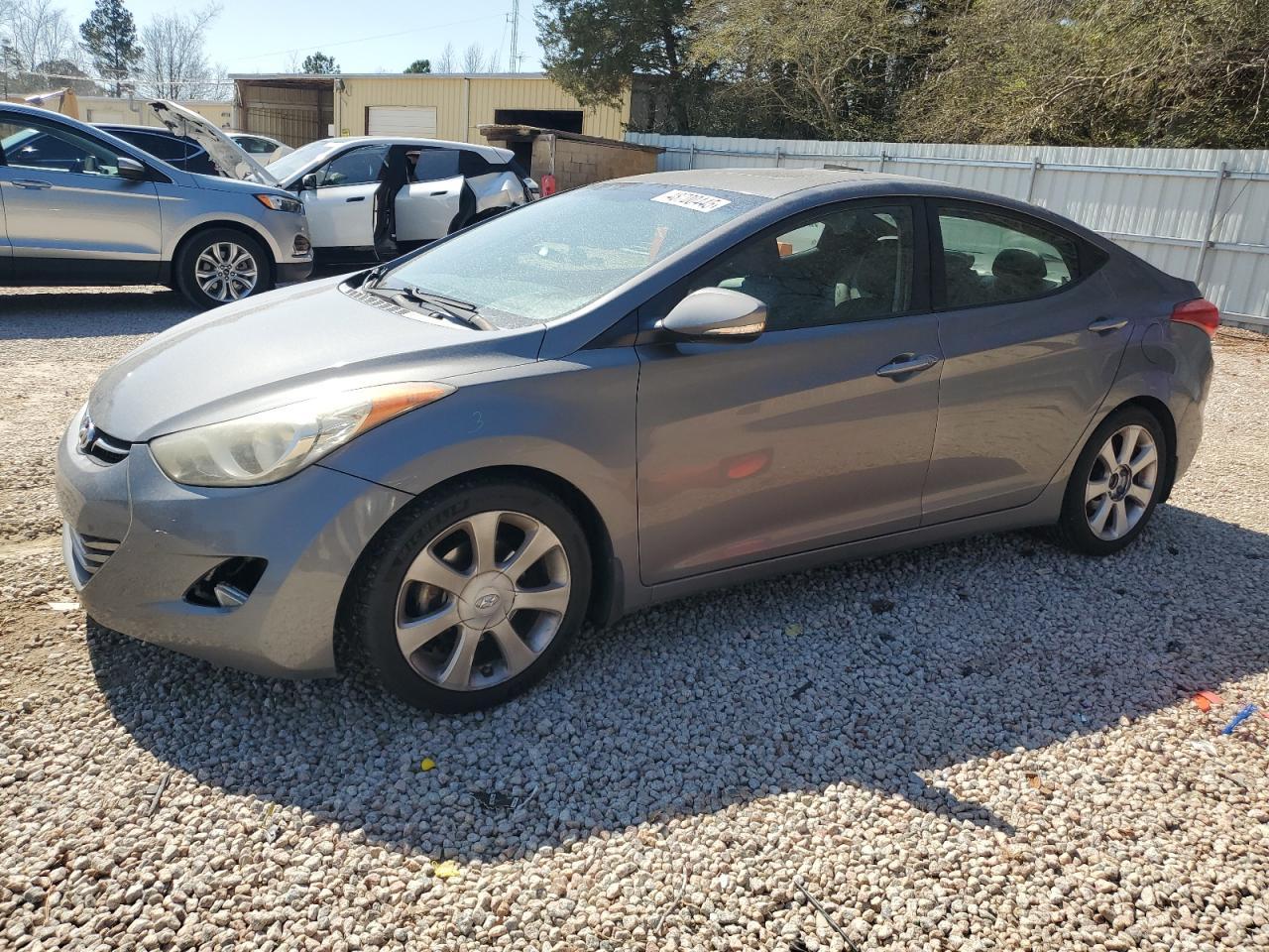 2013 HYUNDAI ELANTRA GL